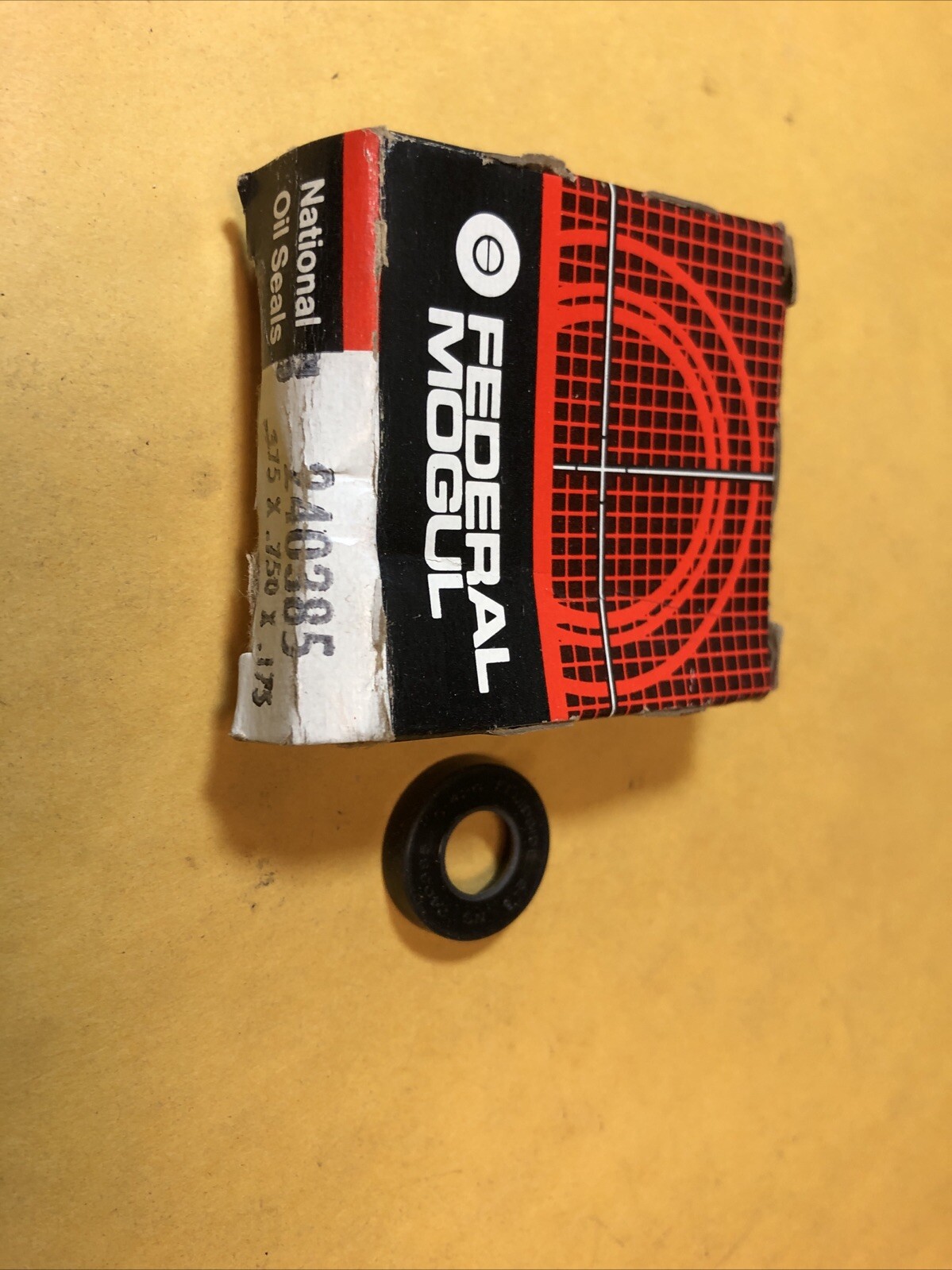 Auto Trans Manual Shaft Seal National 240385 F+S!