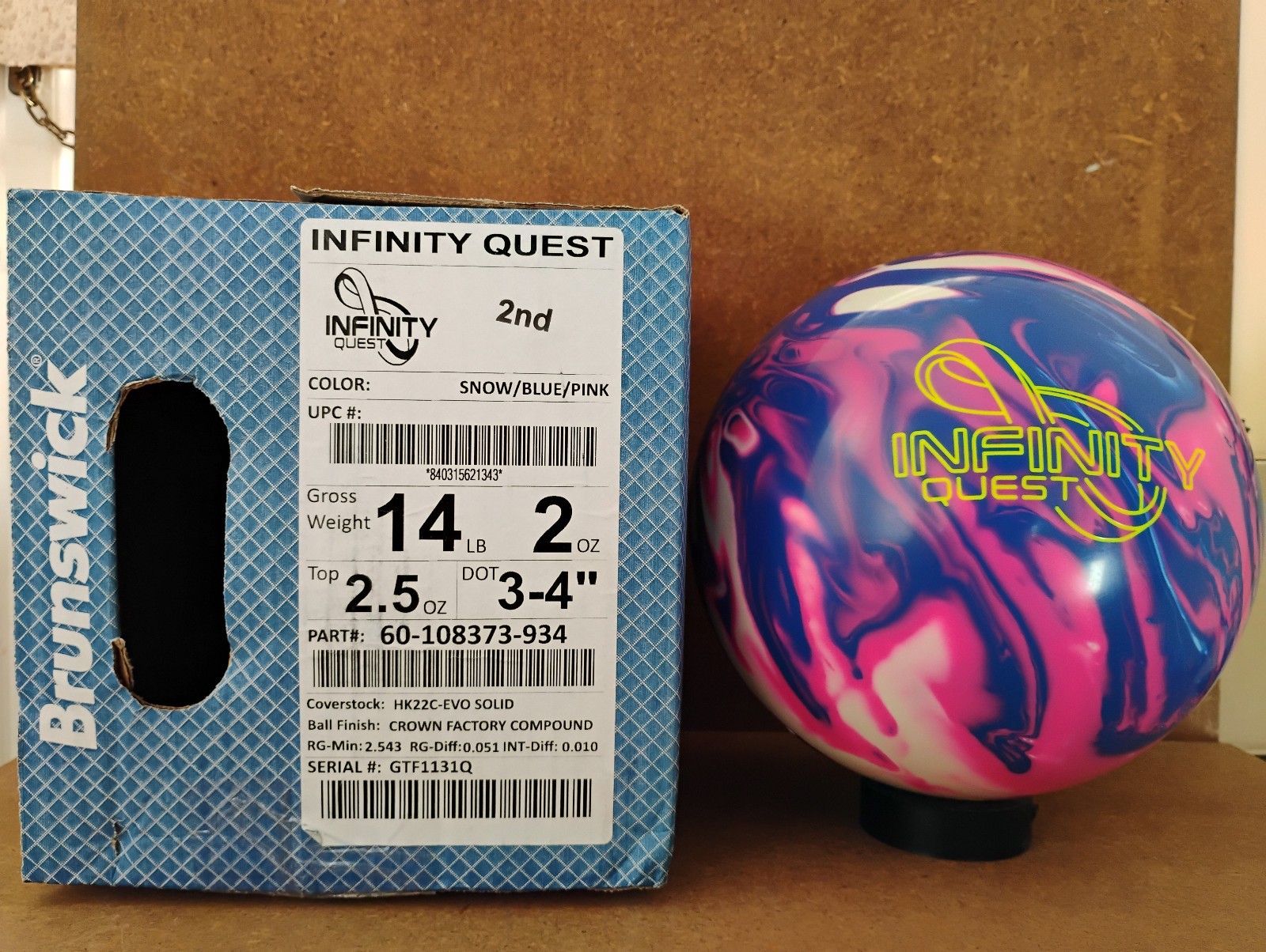Brunswick Infinity Quest Solid 14 lb bowling ball Undrilled