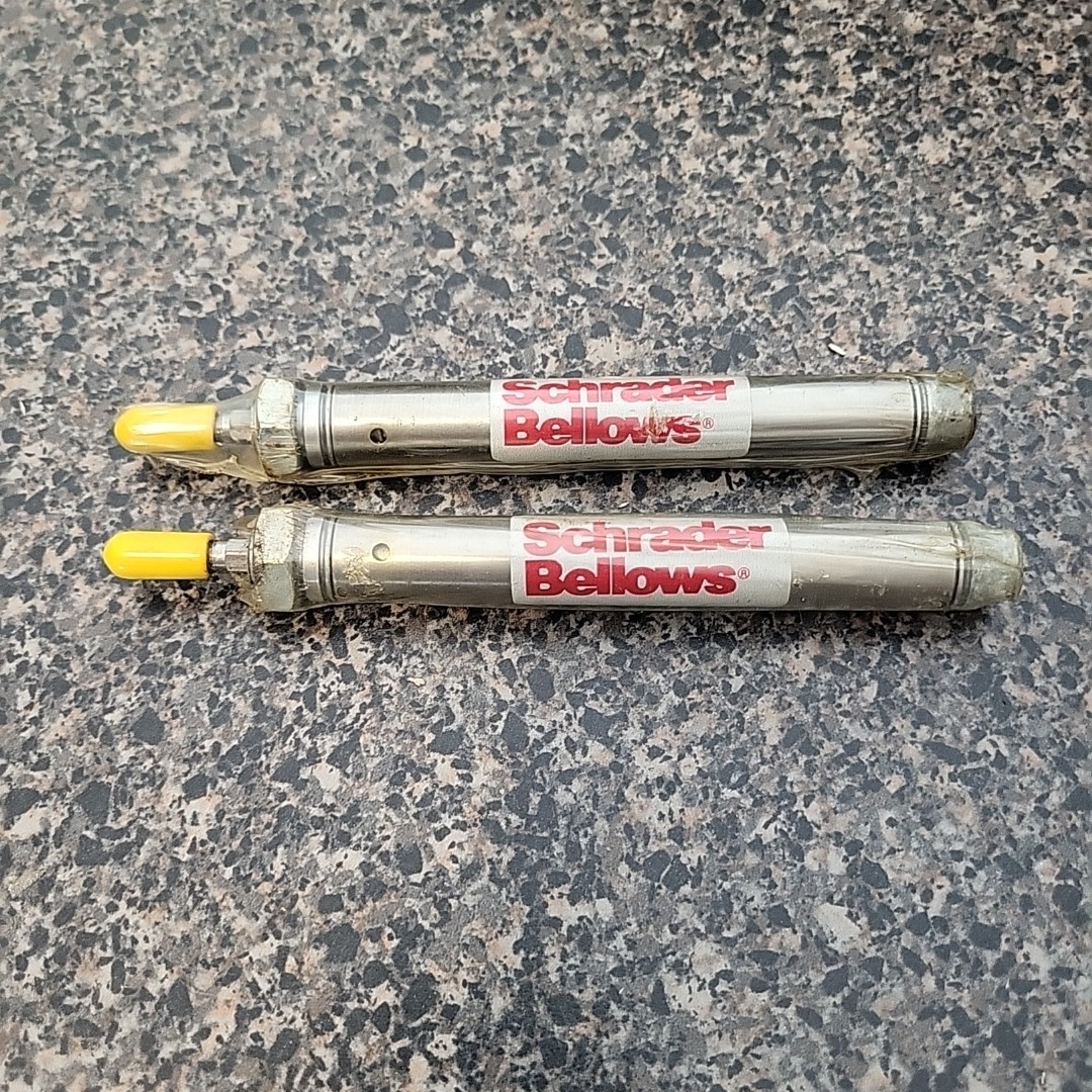 Lot Of 2: SCHRADER BELLOWS .44NSR01.5 4.6" STAINLESS STEEL AIR CYLINDERS