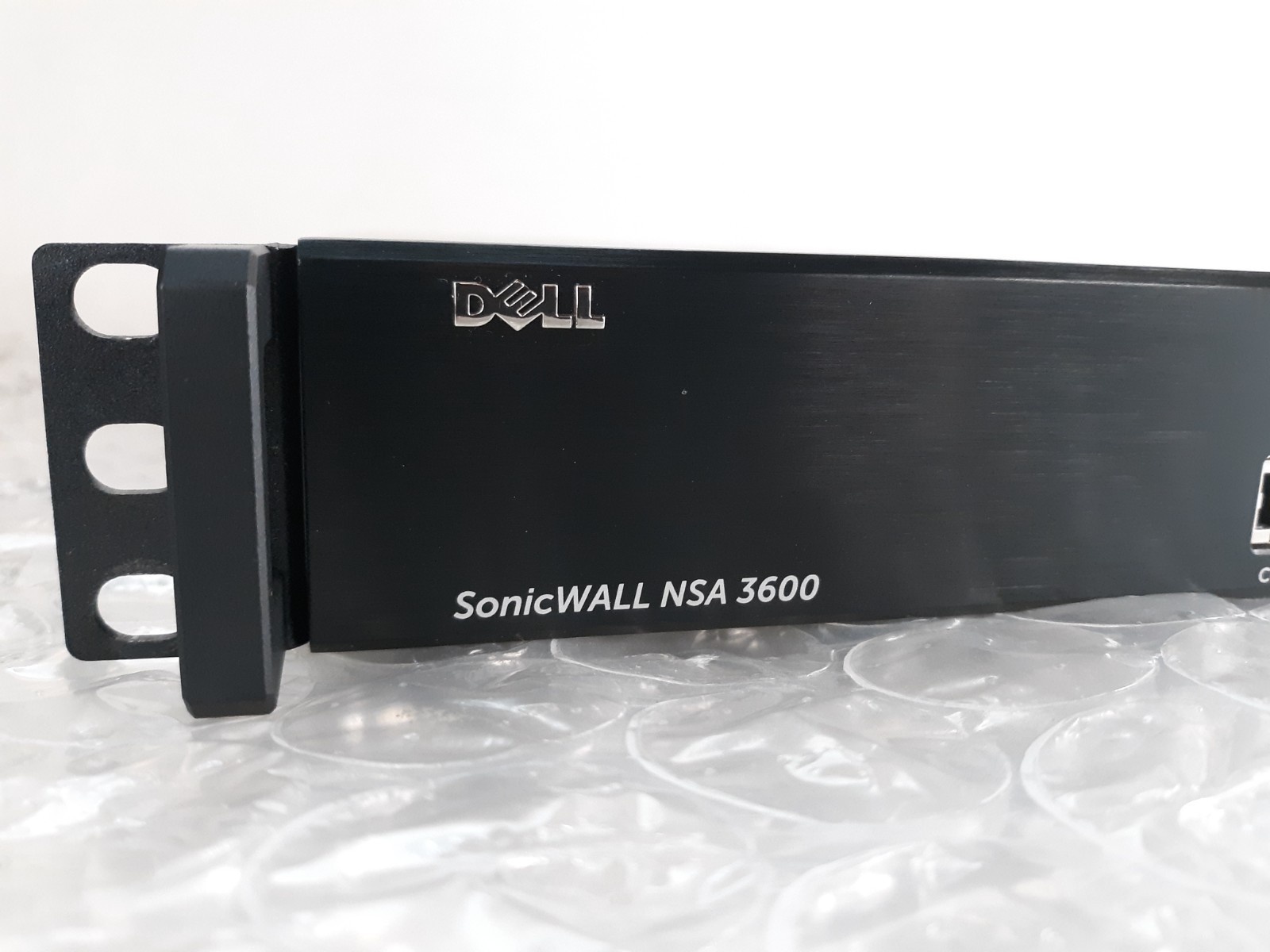 Dell SonicWALL NSA 3600 Network Security/Firewall Appliance w/ Ears + Cord