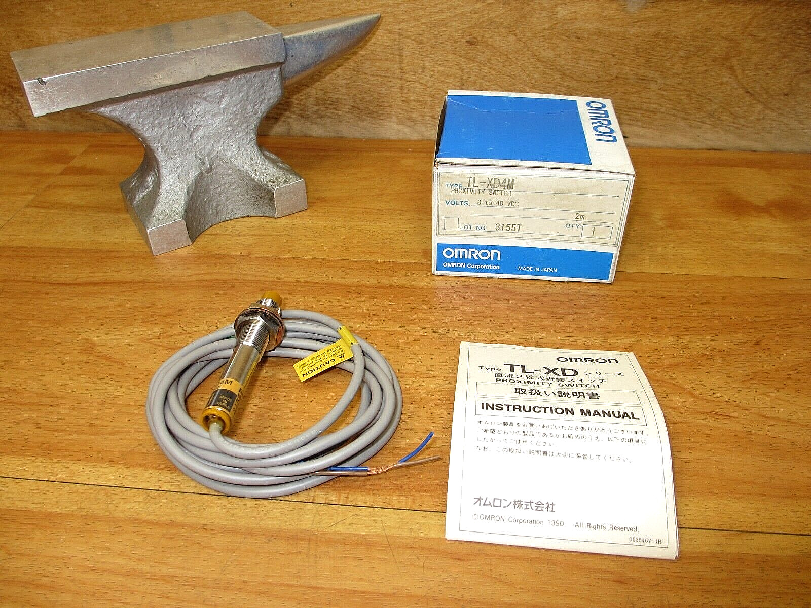Omron TL-XD4M *NEW* Proximity Switch Sensor **USA SHIP**