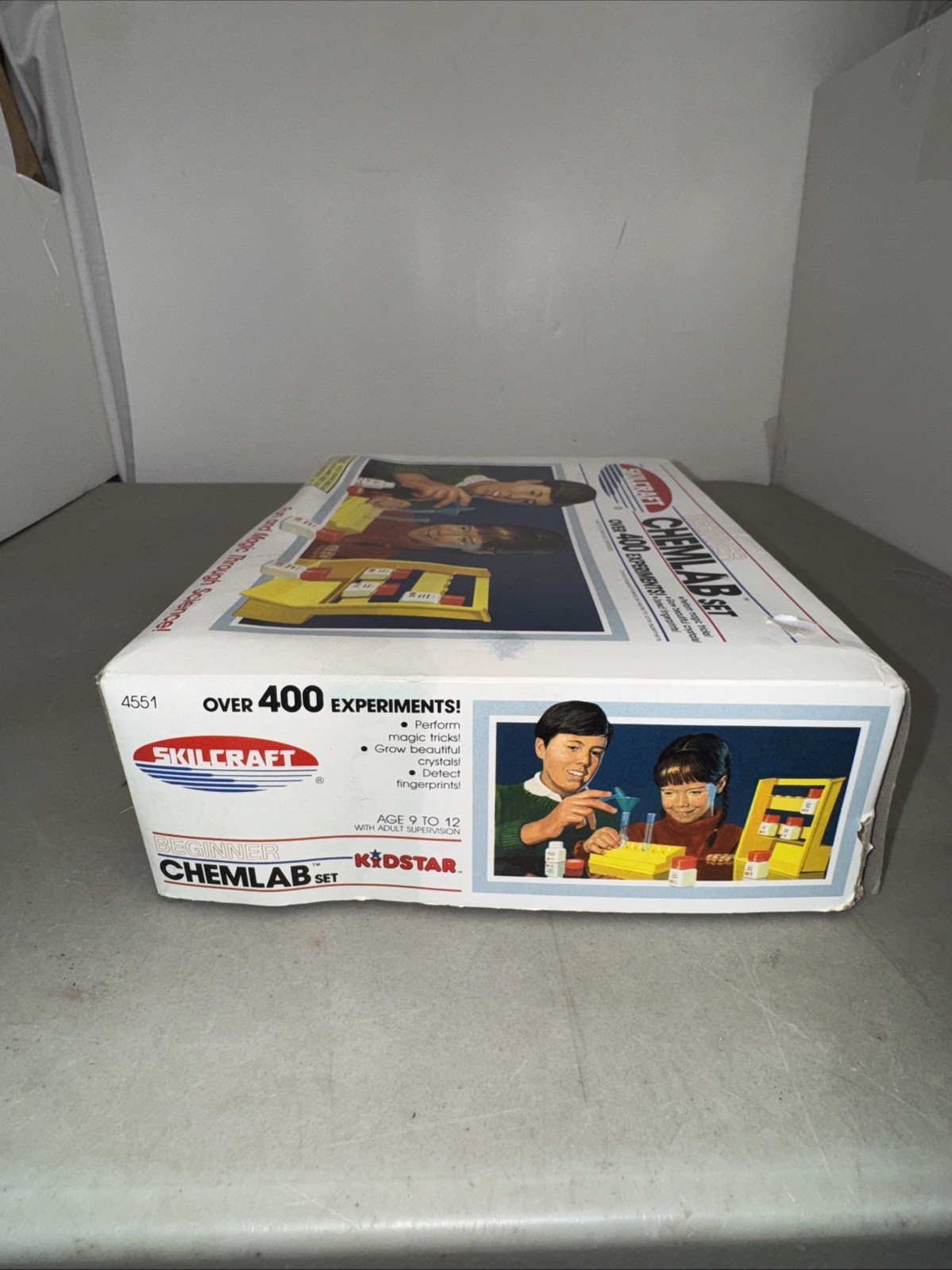 Skilcraft Chemlab Set Over 400 Experiments 1987