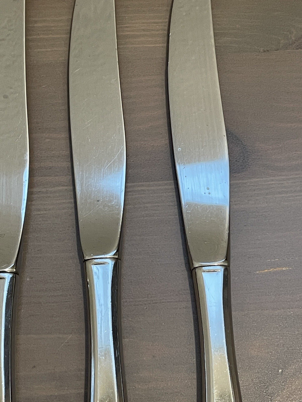 5 Oneida Community Stainless SPRING ROSE Dinner Knives 9”