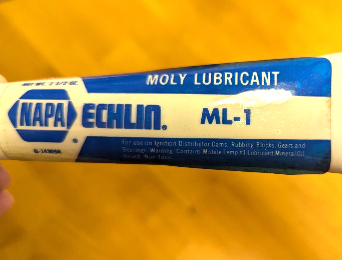 NAPA ECHLIN Molly Grease M14305R Tube 1.5 oz net NOS