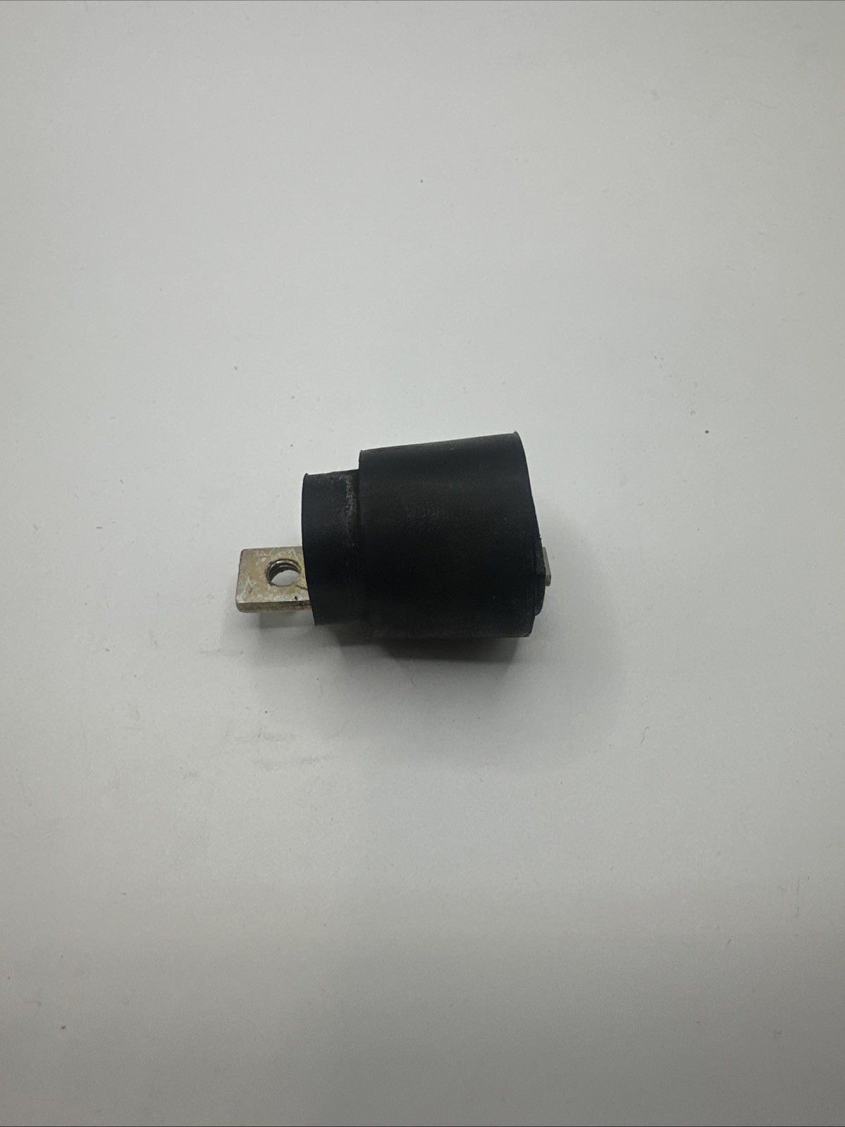 HONDA GL1500C VALKYRIE 1997-1999 WINKER STAY # 33640-MZ0-700 OEM