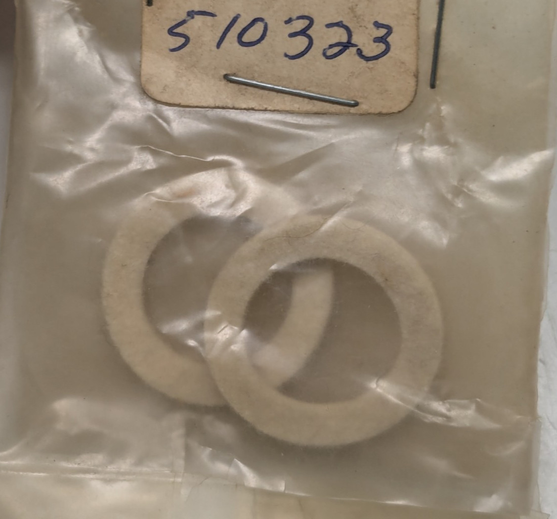 Lot of 2 Vintage NOS OEM Hobart Felt Gaskets Part# 510323