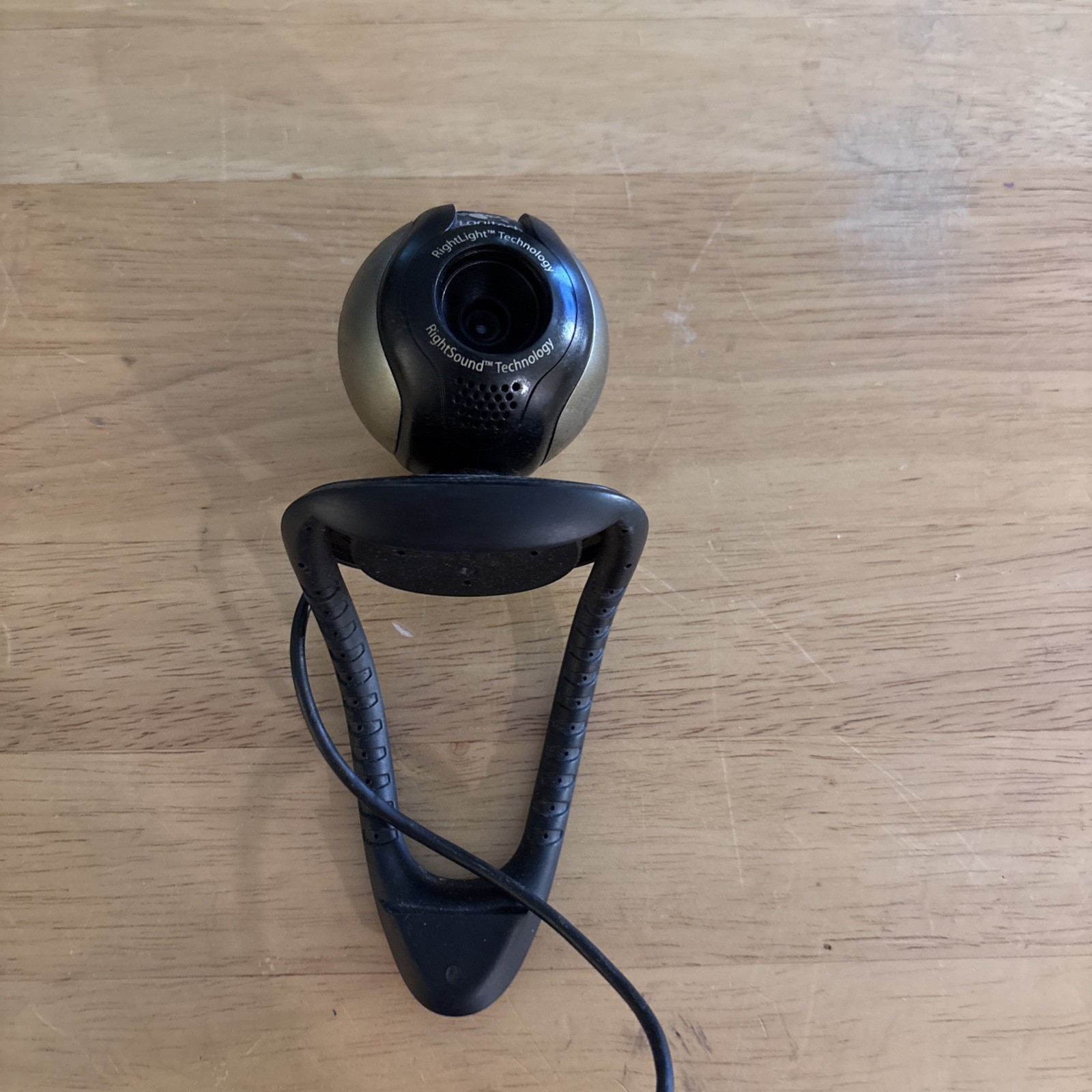 Logitech Webcam V-UBK45 RightLight RightSound Technology Camera Web Cam FREE S&H