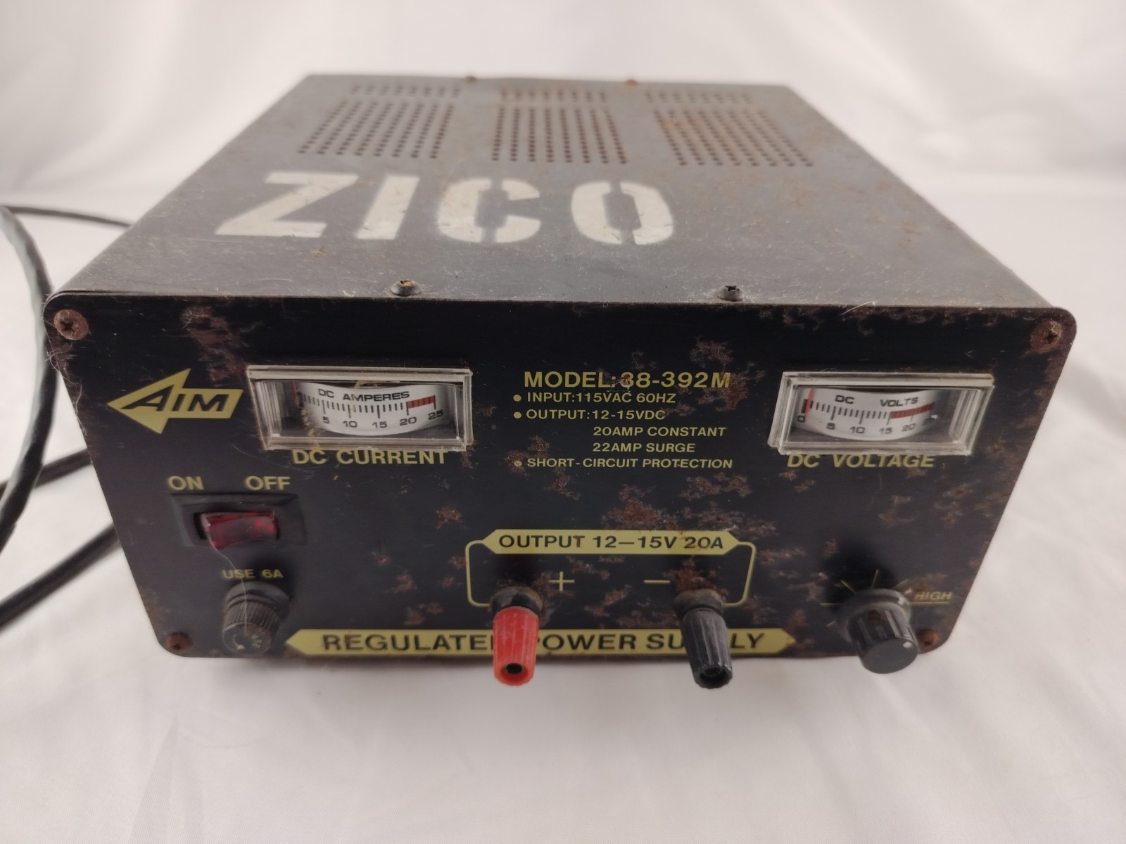 AIM Regulated Power Supply 115 VAC 60HZ Model 38-392M 16-Volt Output