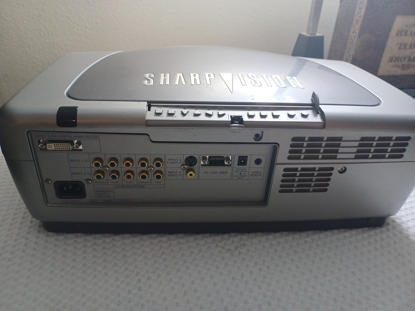 SHARP Vision XV-Z12000 DLP HD Projector - No remote