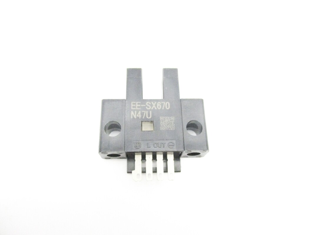 OMRON EE-SX670 NSNP