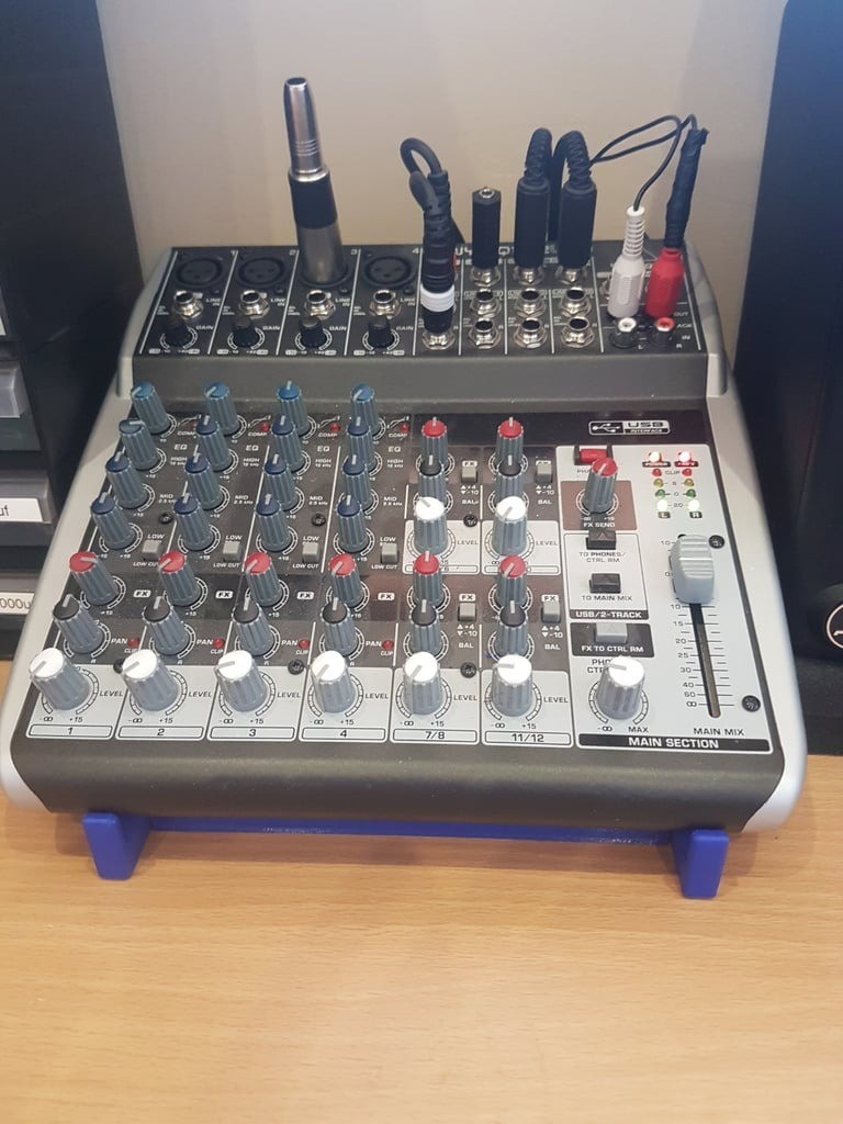 Angled Stand for Behringer Mixers