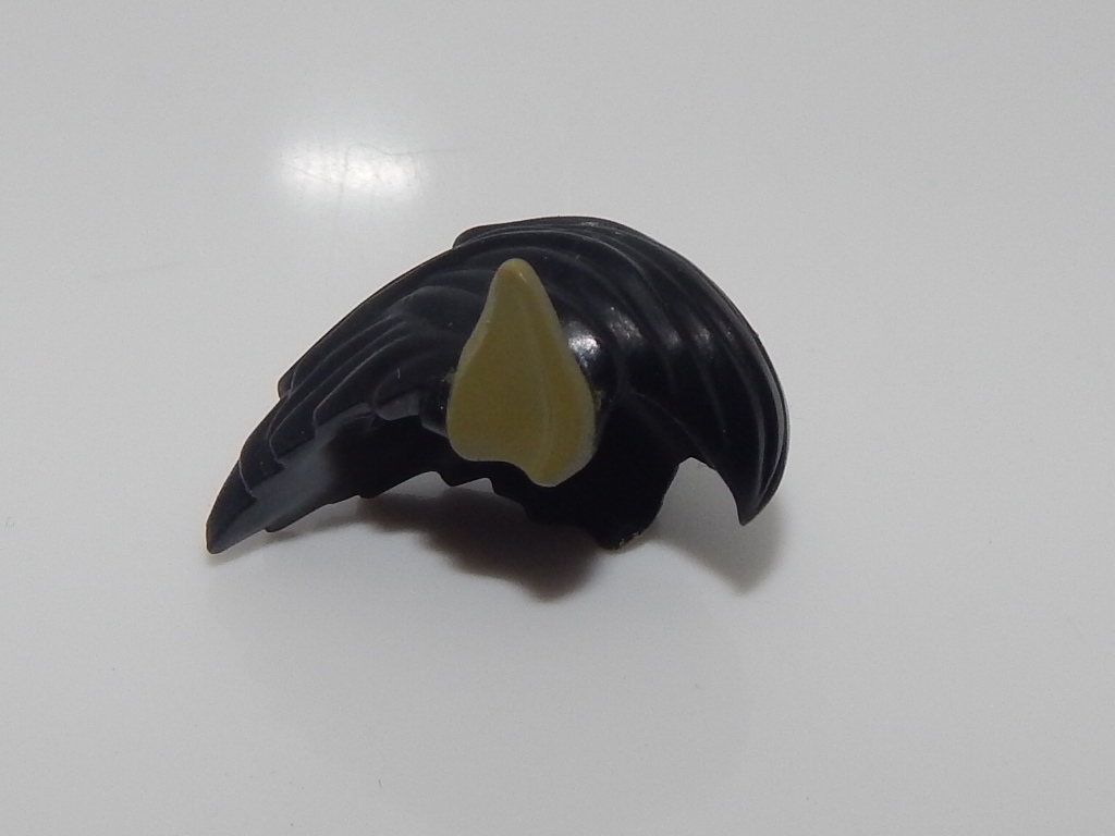 Lego Minifigure Black Minifig, Hair Orc with Olive Green Ears Pattern HP#9