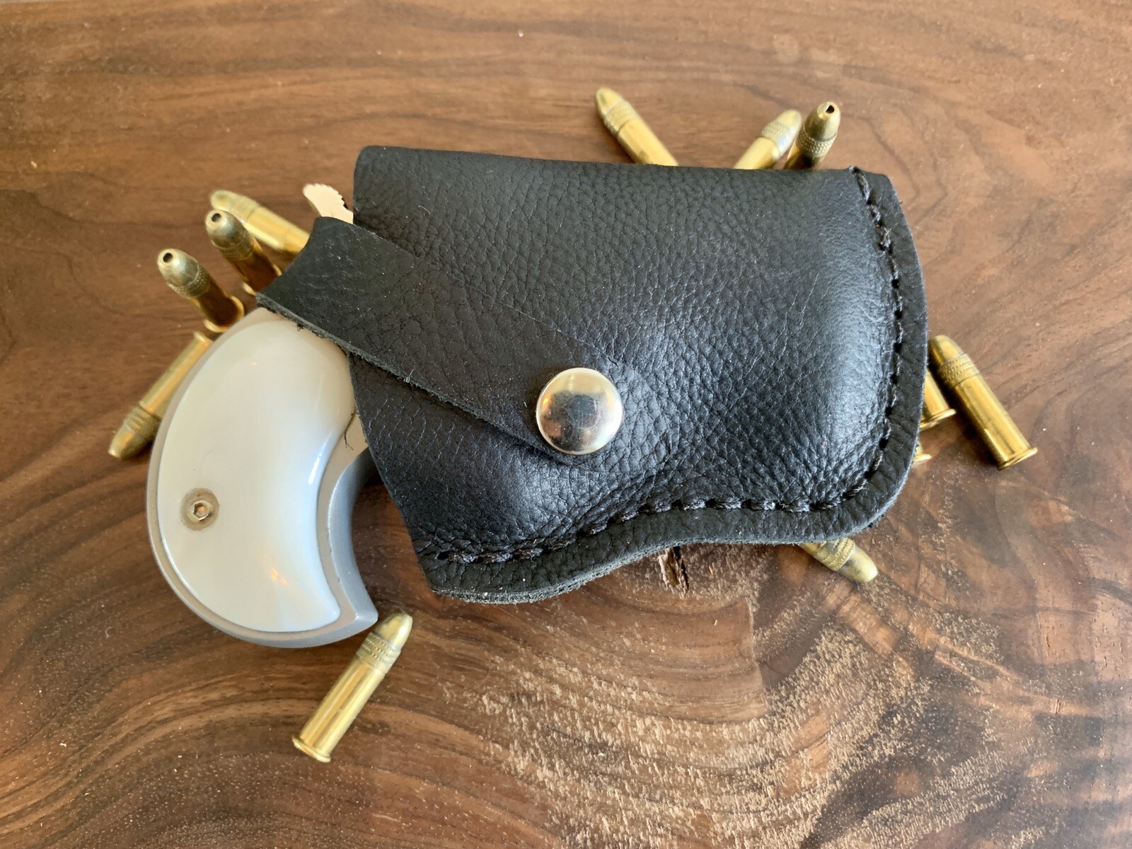 Custom Leather Holster For Derringer.22 LR/ Pocket Holster (Black)