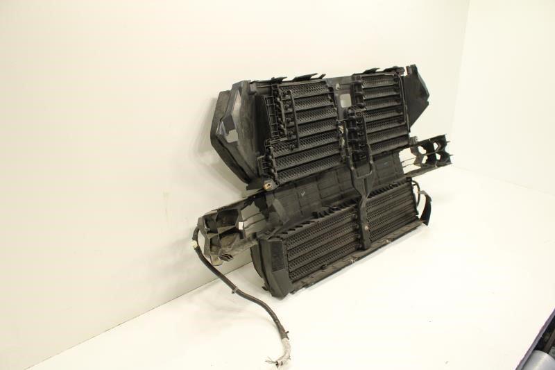 2015-2018 Ford Edge Active Grille Air Shutter Assembly FT4B-8N301-AB OEM *ReaD*