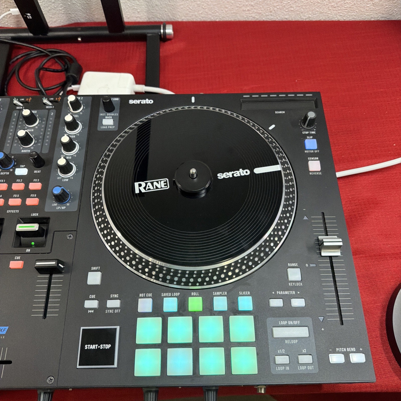 RANE ONE Professional Motorized DJ Controller for Serato + Reloop Stand Hub