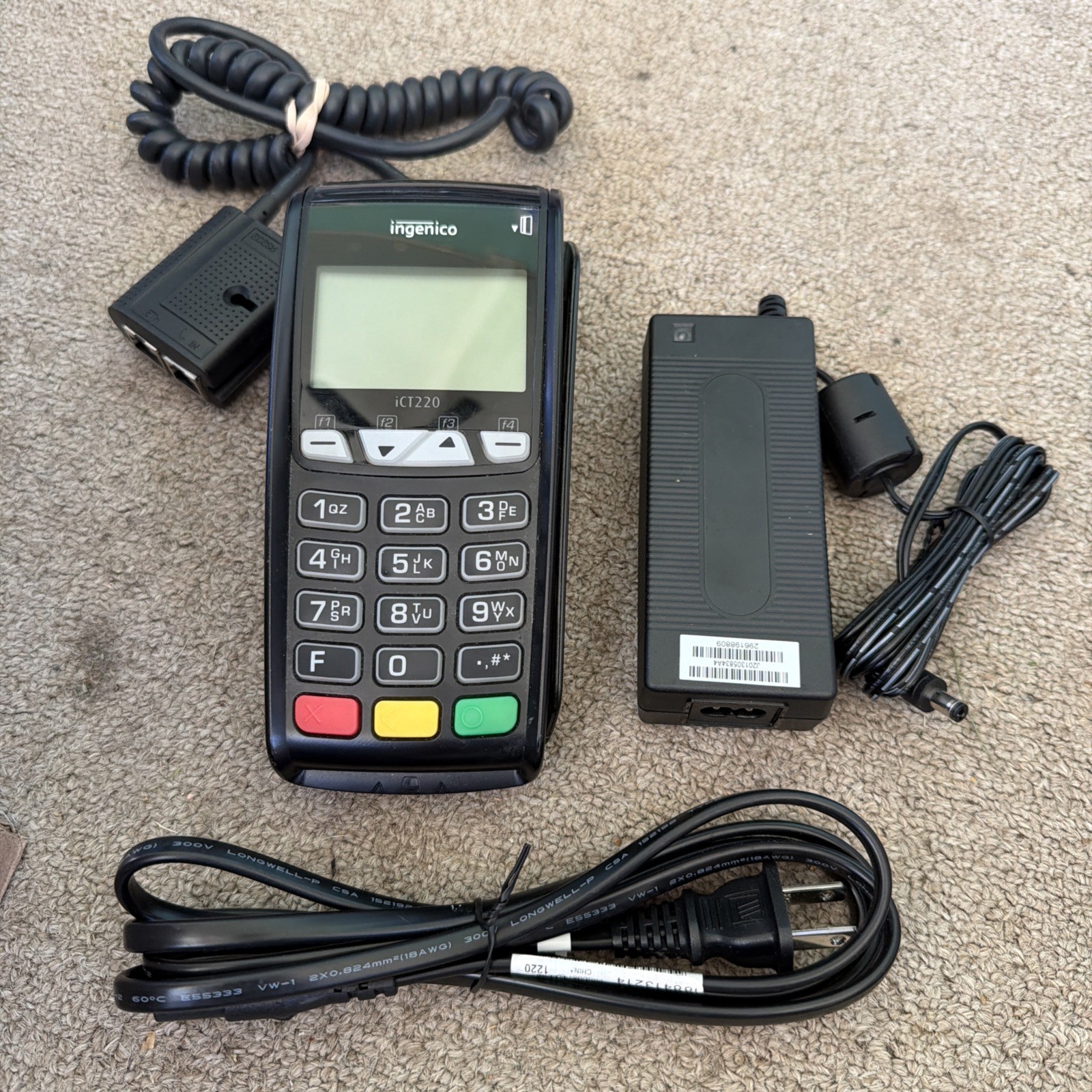 Ingenico iCT 220 Credit Card Payment Reader Terminal W/Cords & Cables Tested