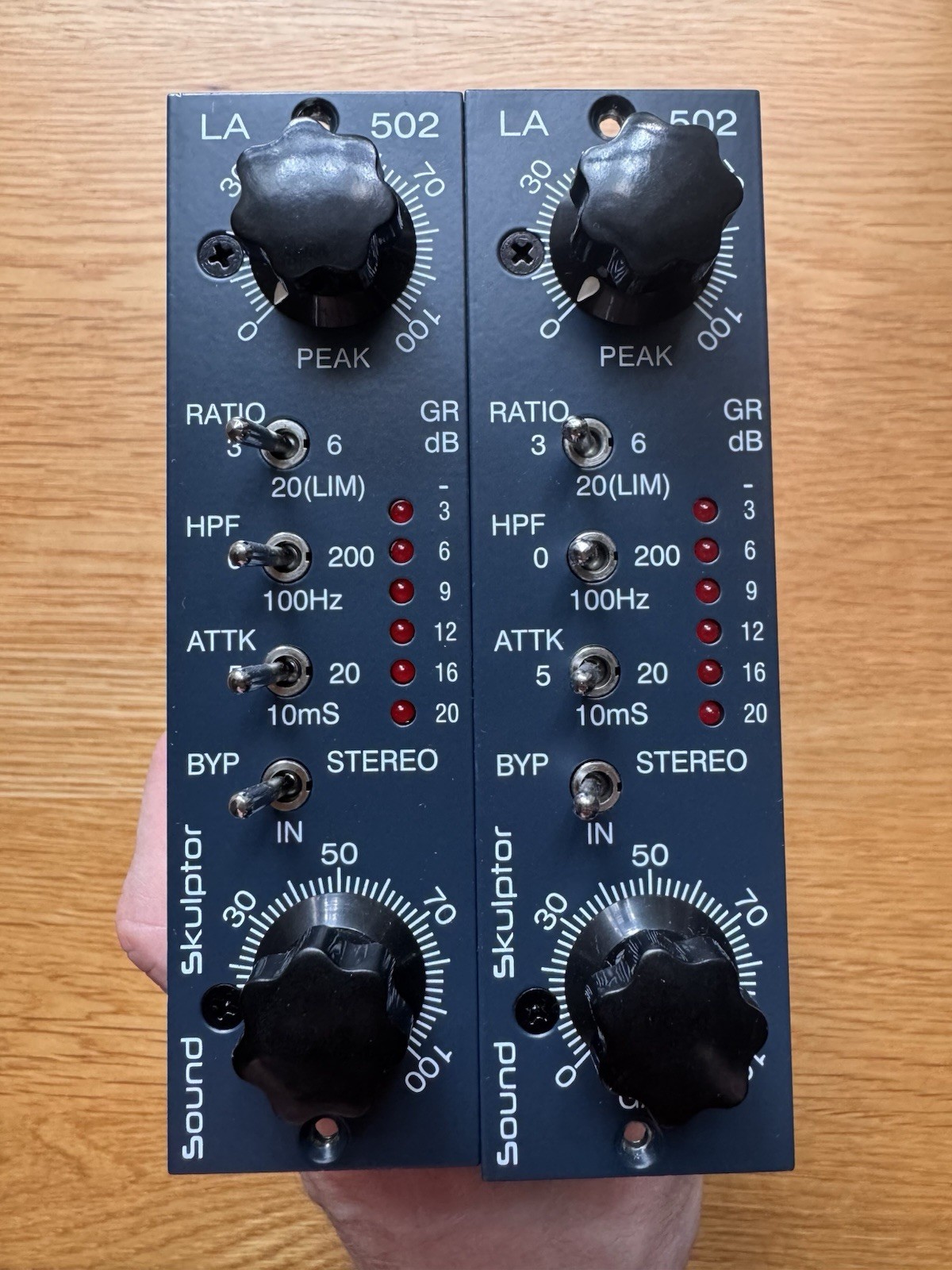 Sound Skulptor LA502 500 Series Opto Compressor Stereo Pair