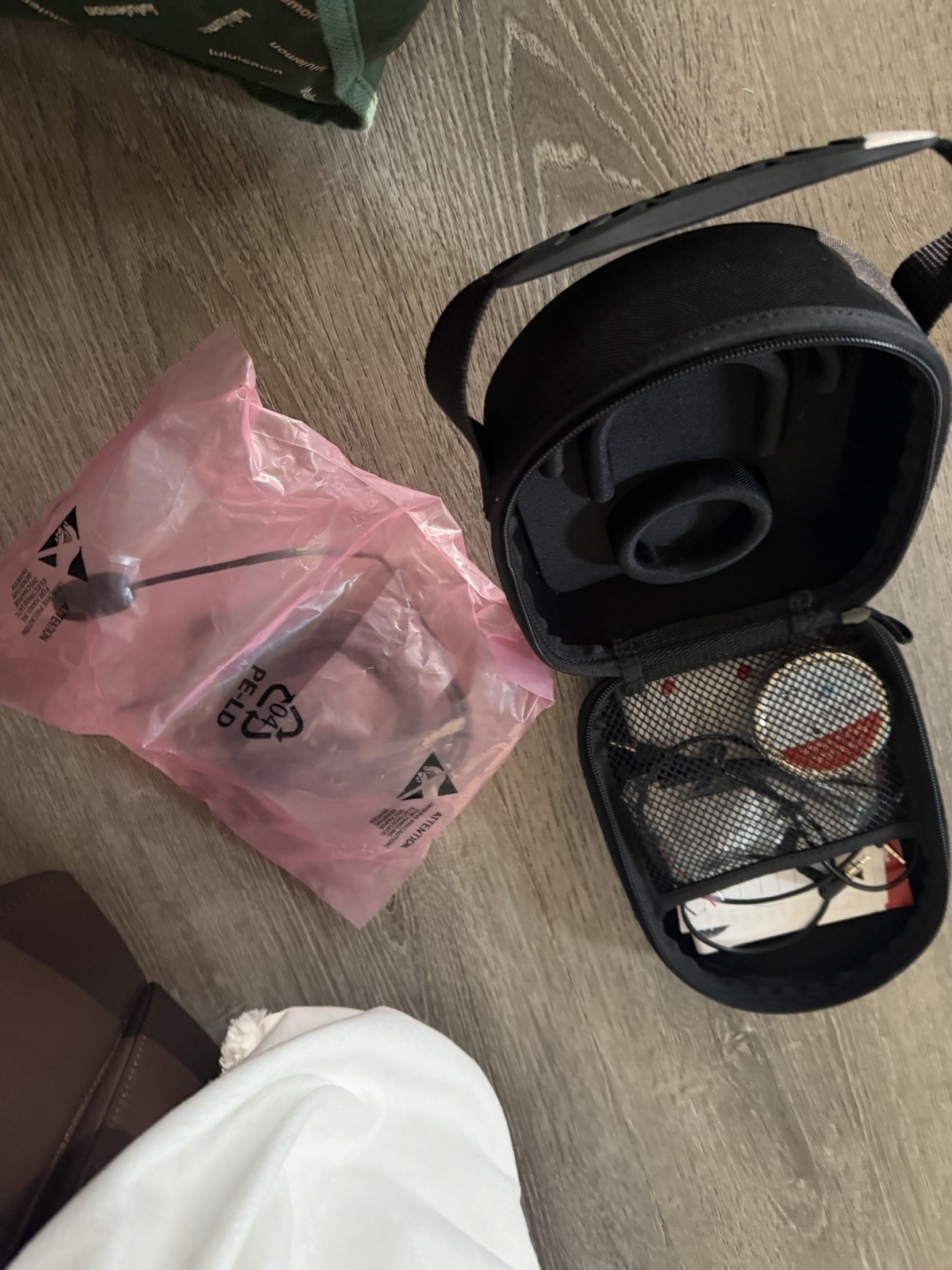 Clarity Aloft, Classic Headset with Carrying Case & Tips SPECIAL PRICE AVAILABLE