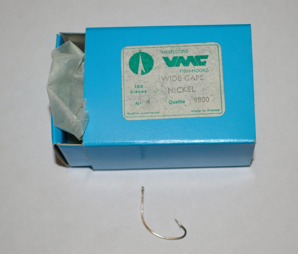 VMC Wide Gap Nickel Fish Hook Size 4 Box 100 hooks 9800 Kahle