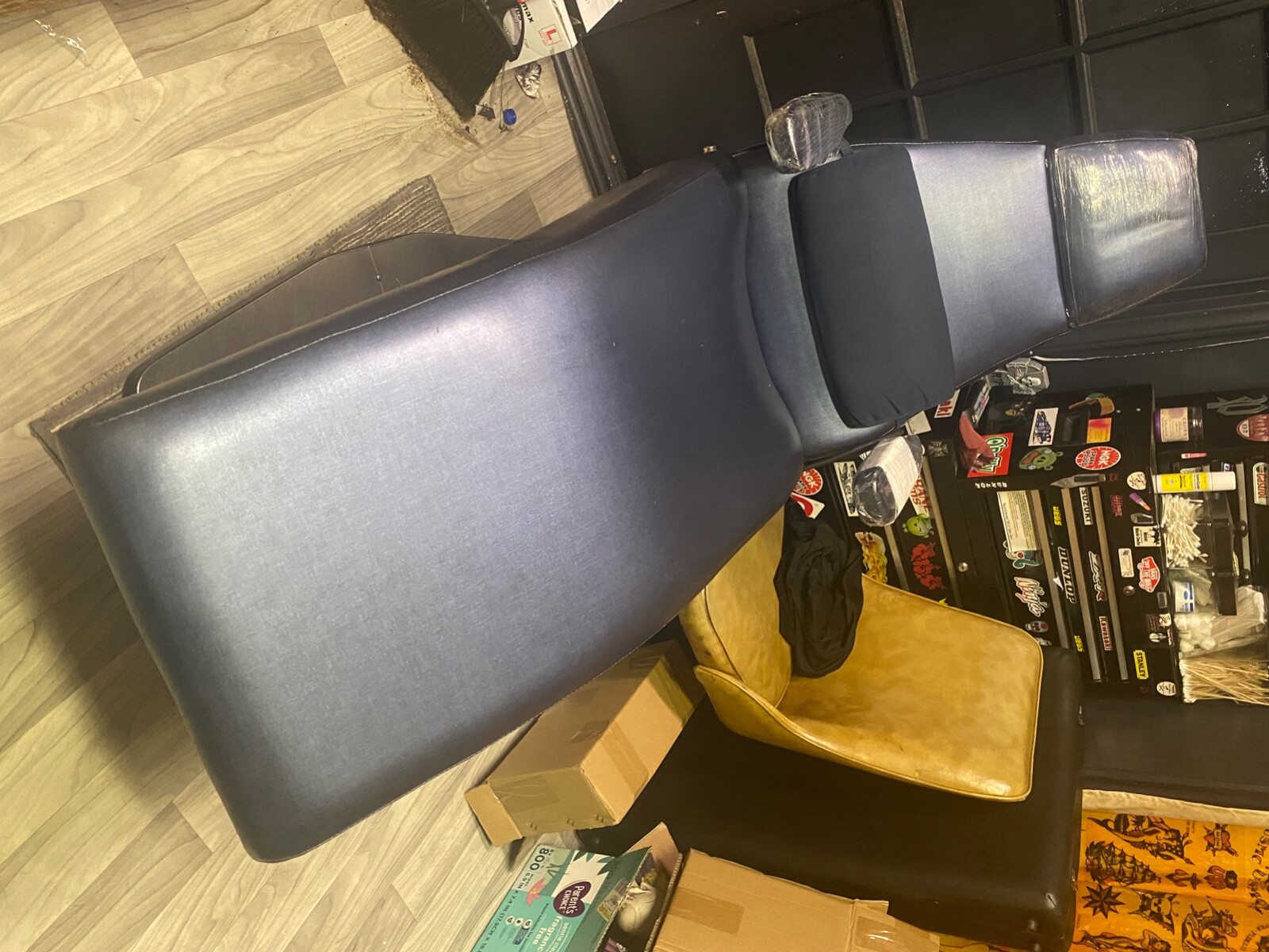 tattoo facial chair