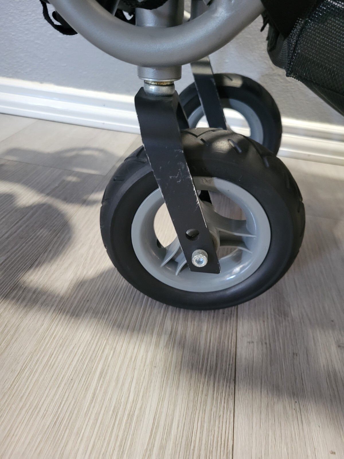 $4k Convaid Cruiser Scout All Terrain Size 12 Special Needs Stroller wheelchair