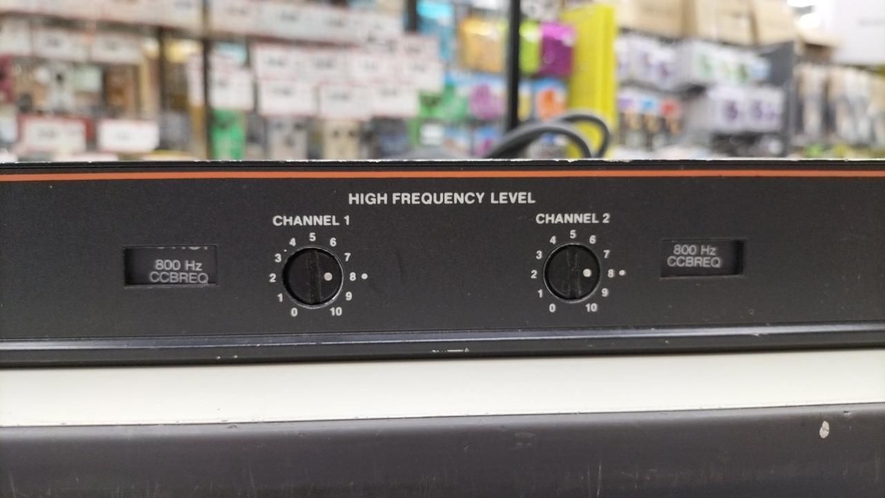 JBL Devider 5235 Used