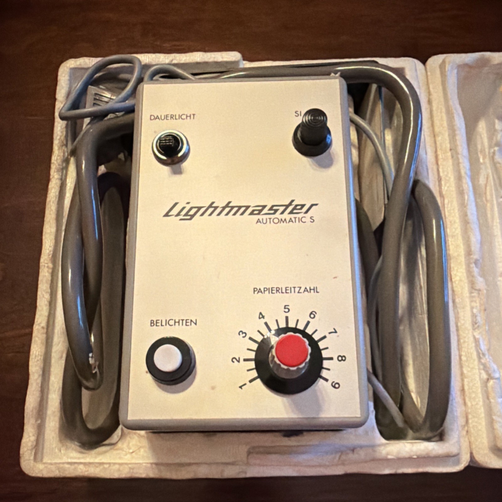 Lightmaster Automatic S Halogen Fiber Optic Illuminator Light Source/Controller