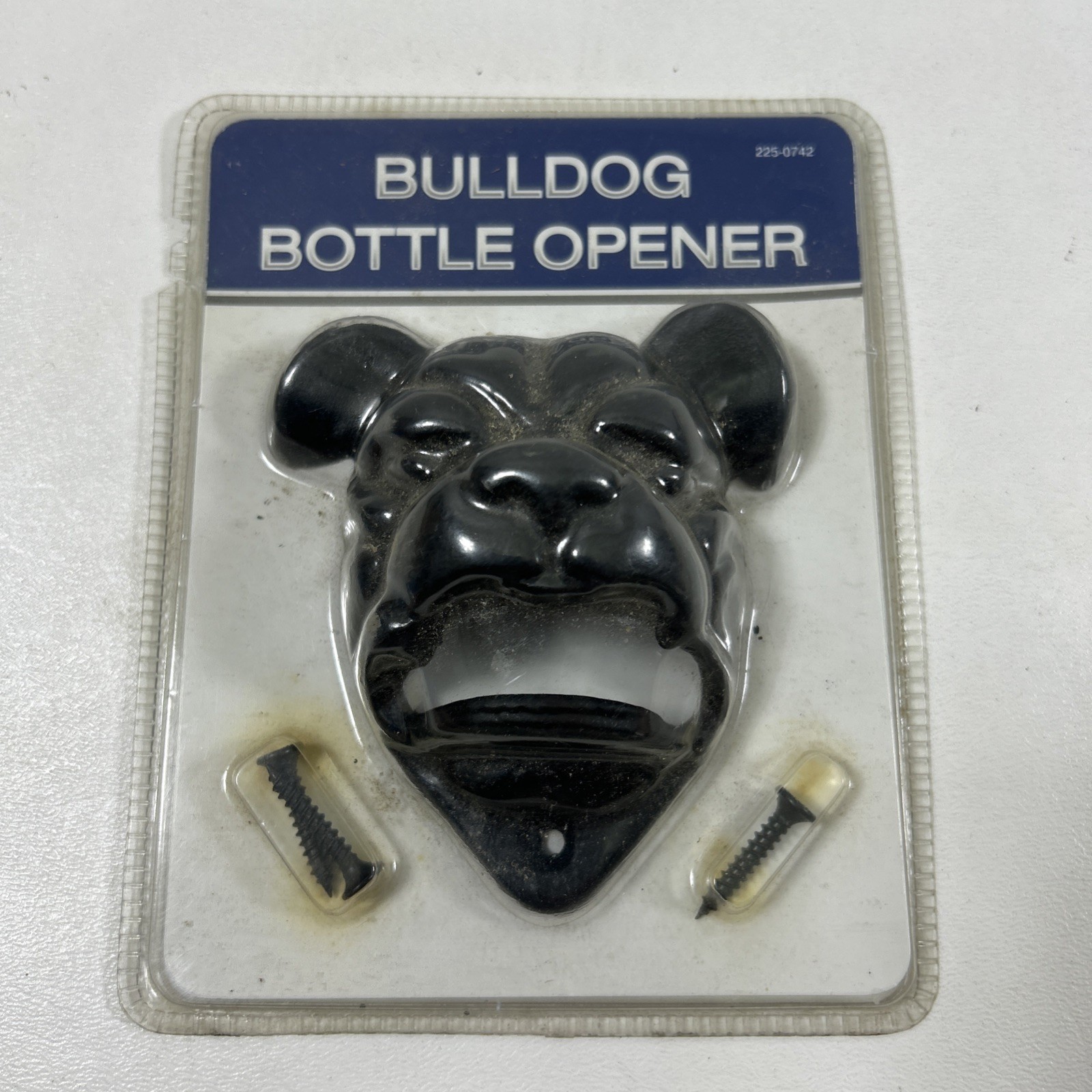 Cast Iron 3.5" Bulldog Bottle Opener, Dog - Drink - Menards 2017 - NEW Sealed