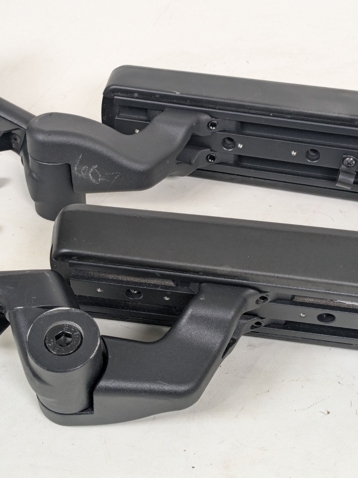 QUANTUM Edge 3 /HD/2.0/Stretto/4Front Armrest Arm Pad