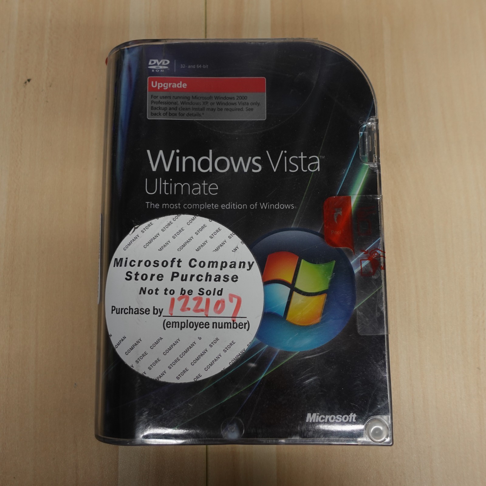 Microsoft Windows Vista Ultimate 32/64-Bit 2 Disc Set w/ Key & Book