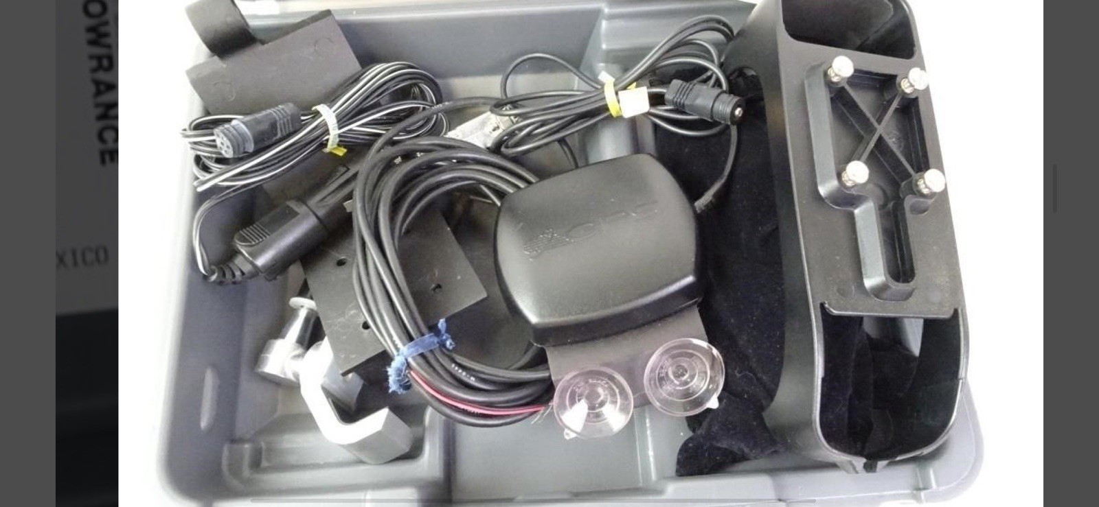 Lowrance Avionics AirMap 100 GPS System in Case
