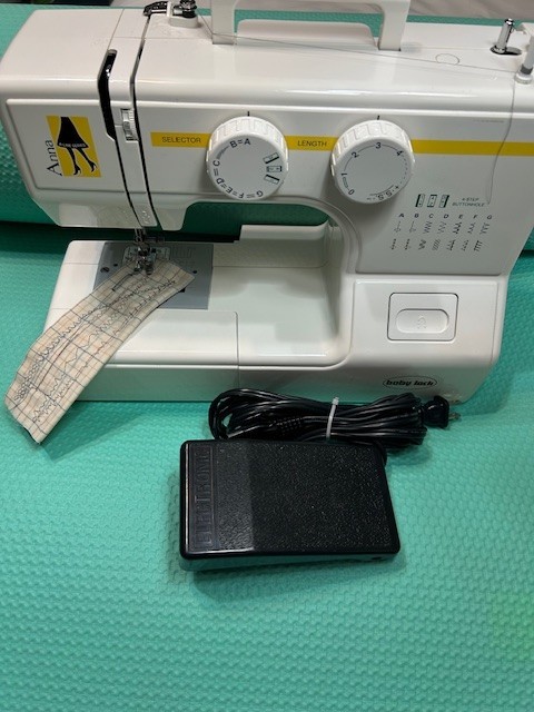 Baby Lock Sewing Machine Anna Model BL20A Tested w/control Babylock Free Ship