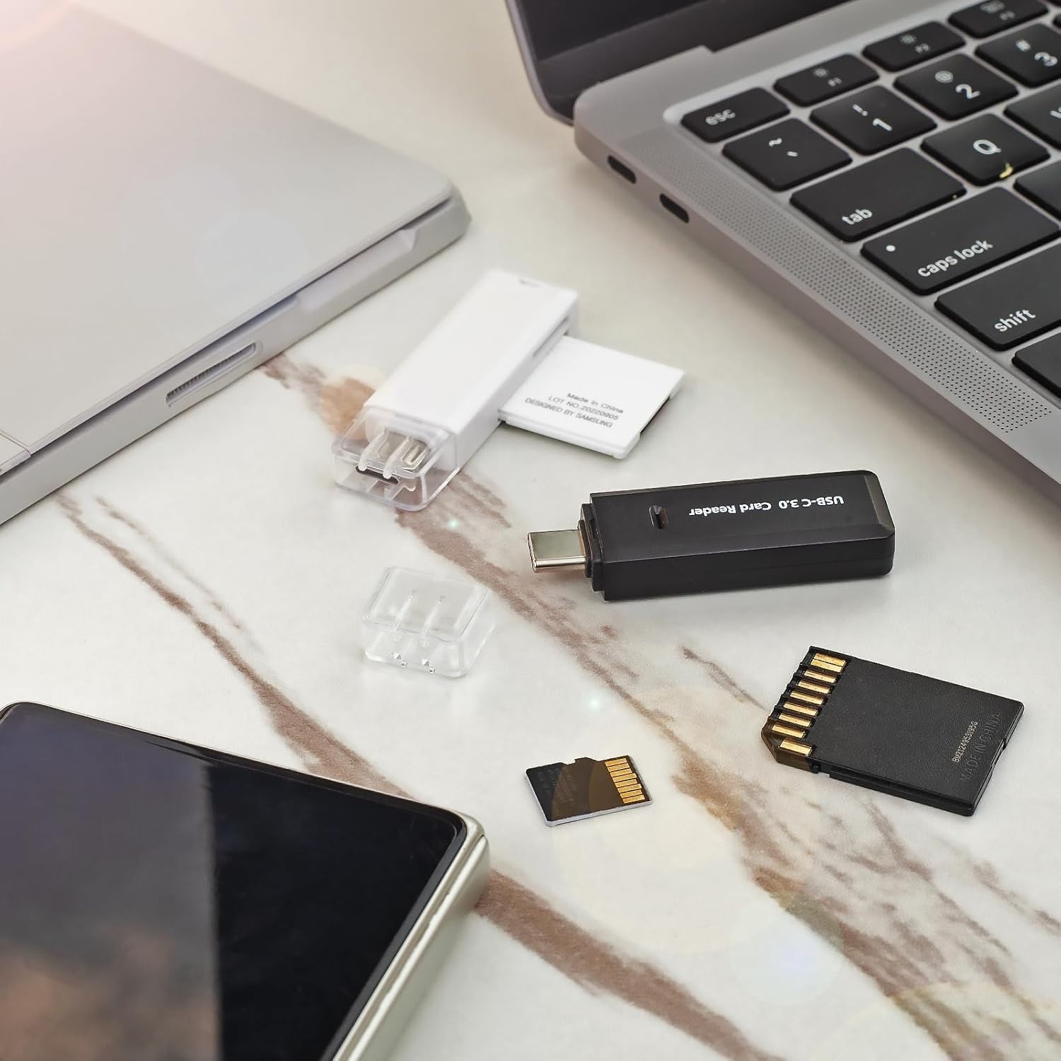 Multi-Format Dual Slot USB-C Card Reader - Supports SD, Micro SD Up to 5Gbps