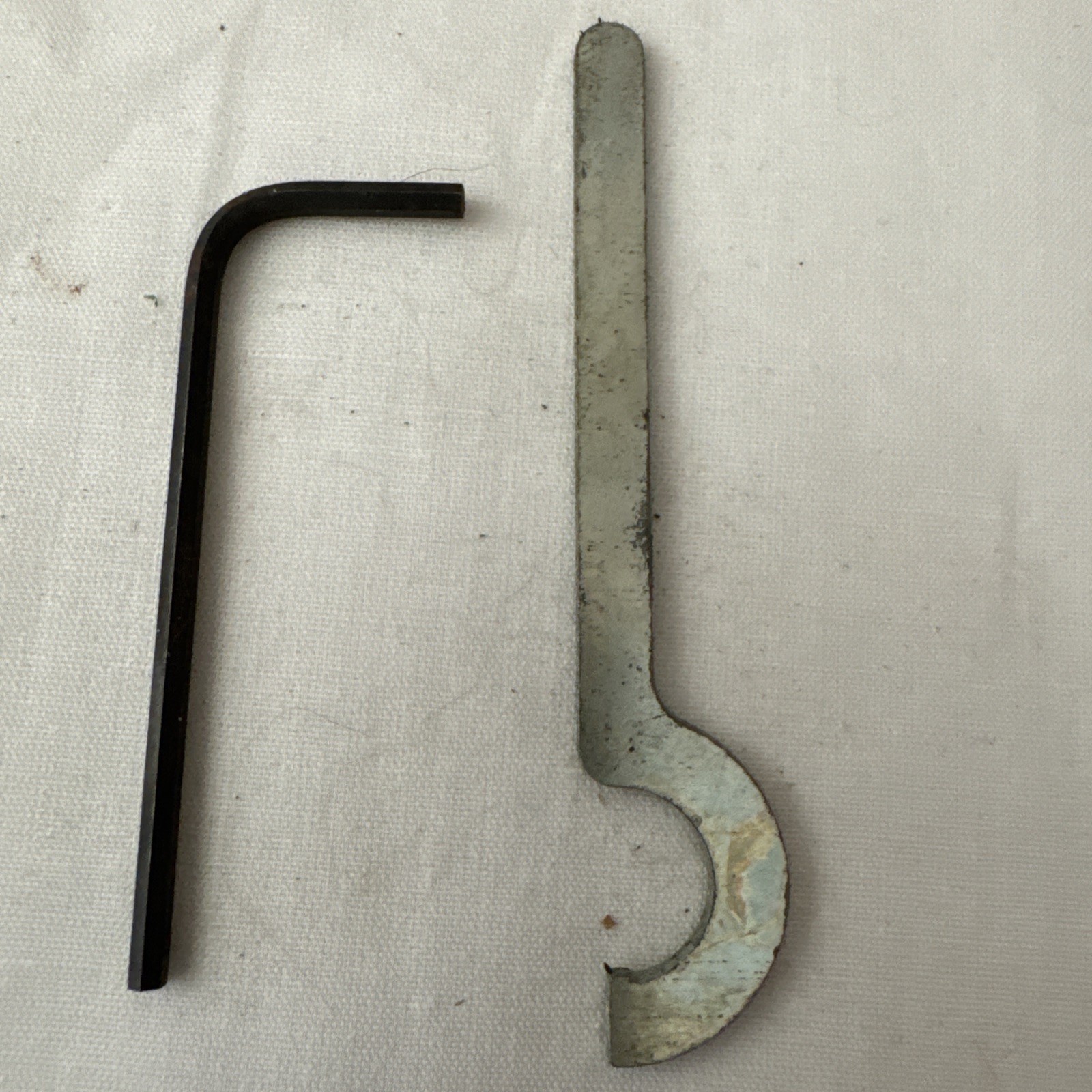VINTAGE SEARS CRAFTSMAN DEPTH MICROMETER INDICATOR PRECISION MEASURING TOOLS.