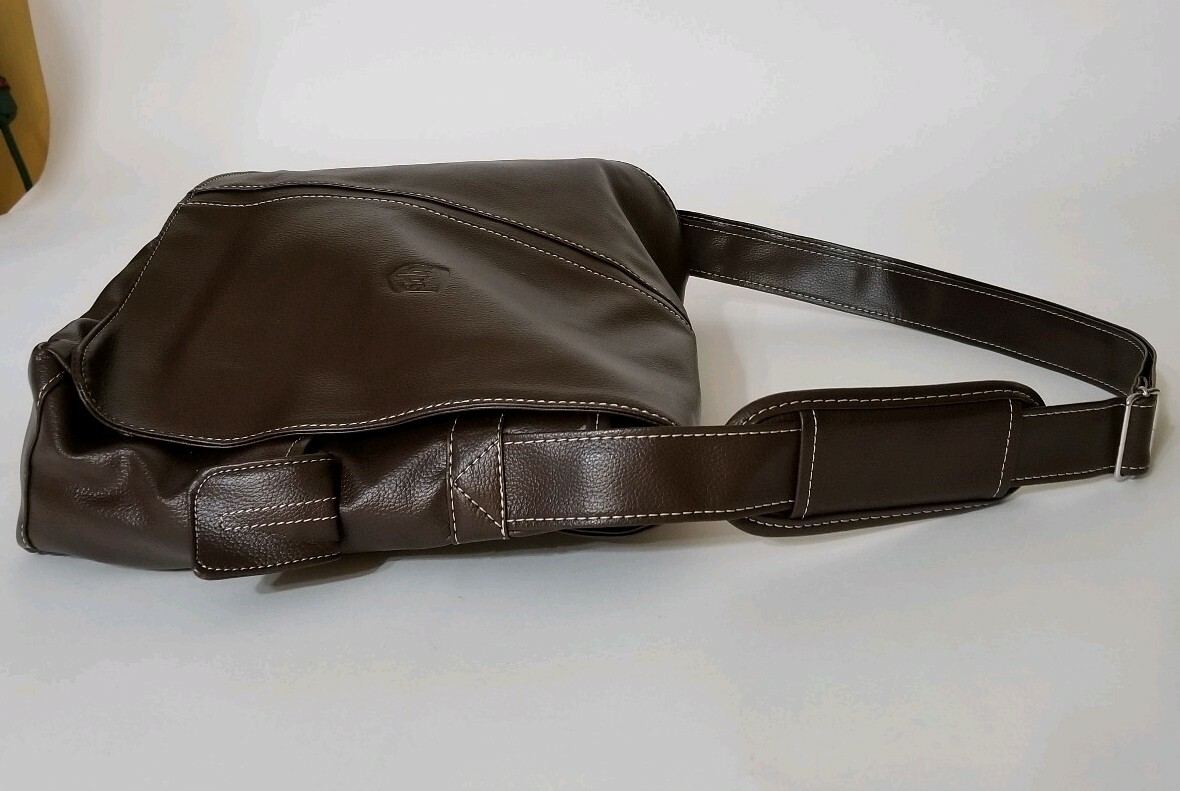 Vitronic UPS Computer Travel Messenger Brown Work Flap Closure Faux Material
