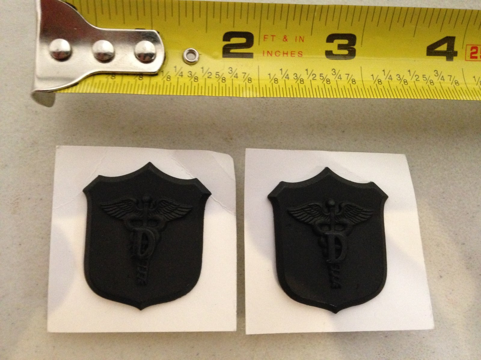 Lot of 2 USMC Marine / US Navy DENTAL TECHNICIAN INSIGNIA Uniform Pins Dentist