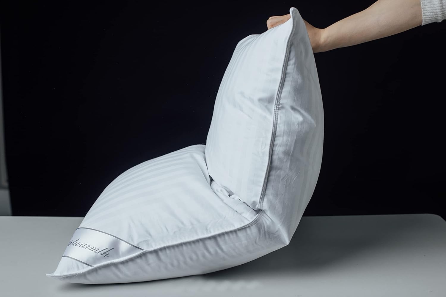Goose Down Feather Soft Pillows One Pillow 100% Cotton Supportive Bed Pillow Str