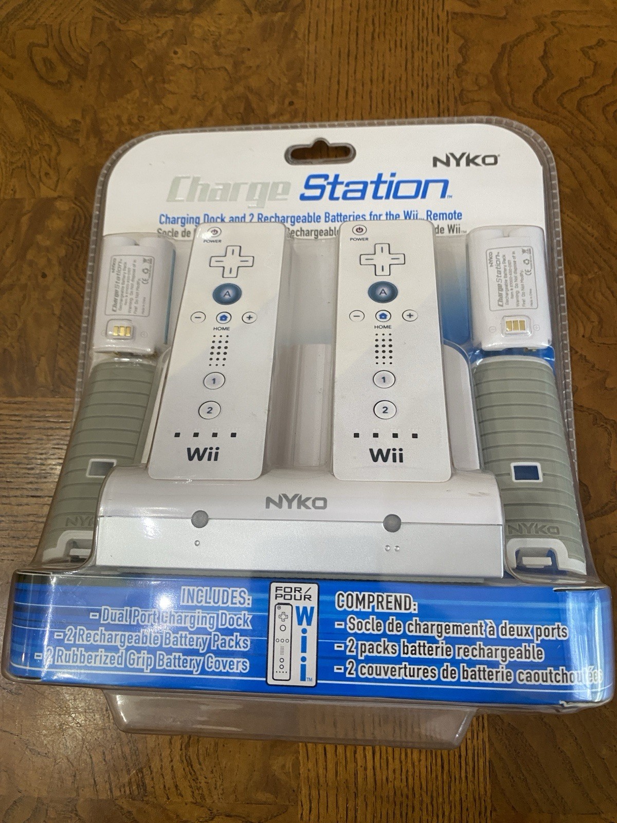 Nintendo Wii Nyko Charge Station Charging Dock w Batteries 87000 Sealed