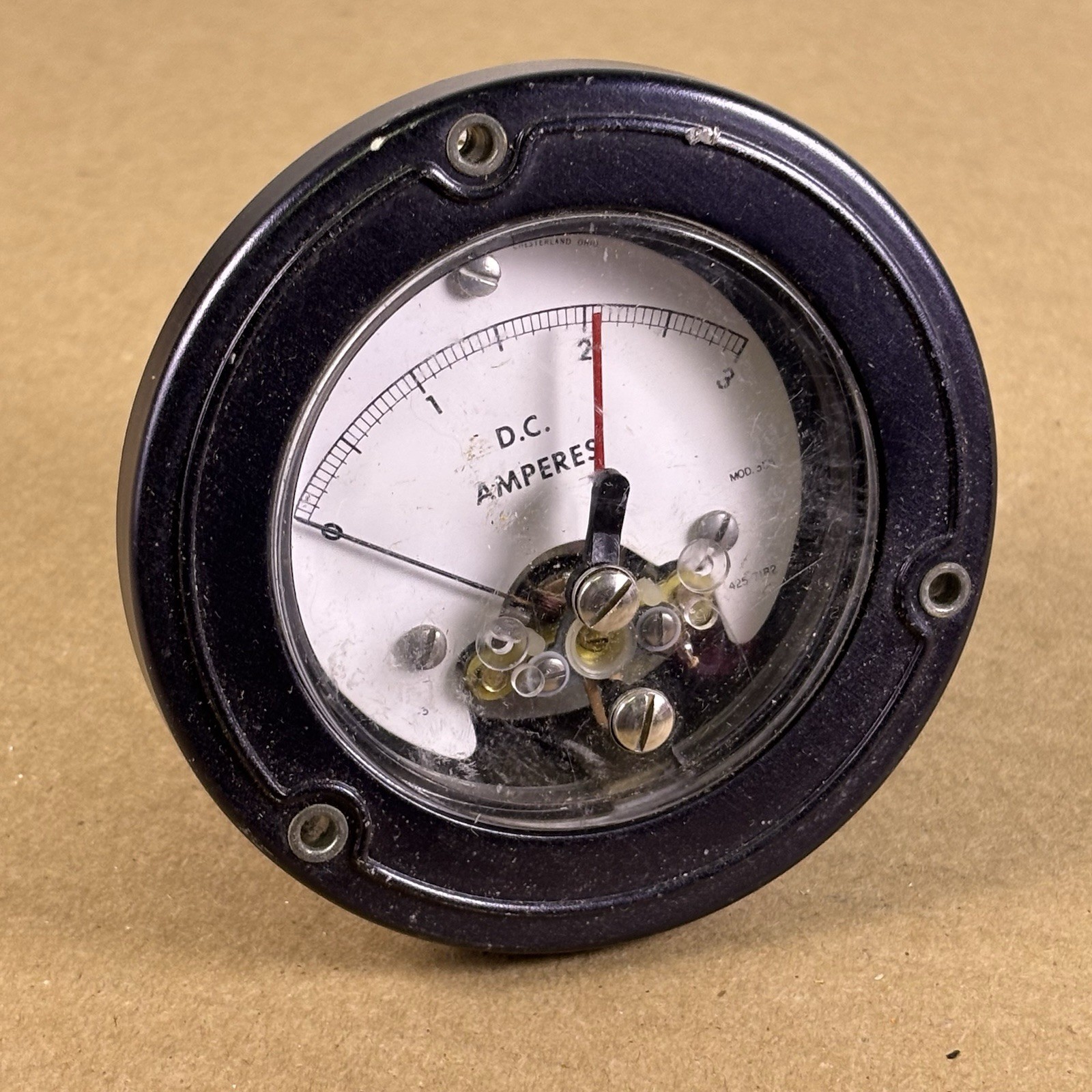 VTG Used API Instruments Mod. 355C 0-3 DC Amperes Shielded Meter 425-71R2