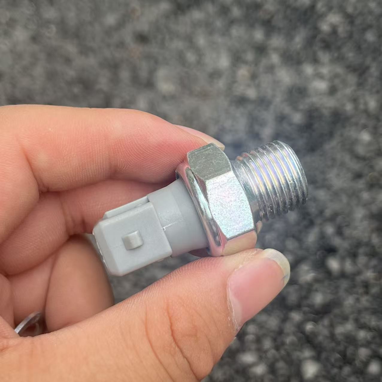 Oil Pressure Sensor 9618305780 For Peugeot*