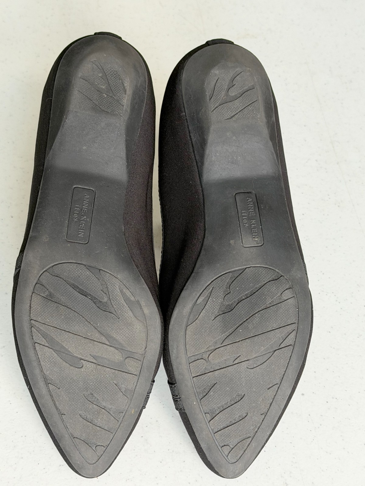 Anne Klein Oalise Pointed Toe Flats Women's 8 M