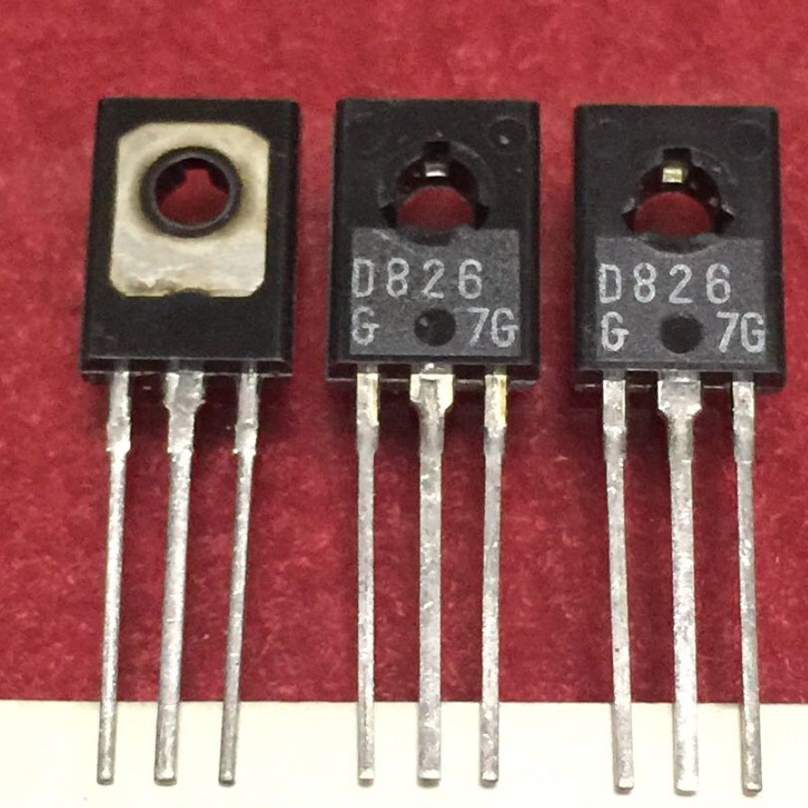 1PCS  Transistor SANYO/ON(ONSEMI) TO-126 2SD826 D826