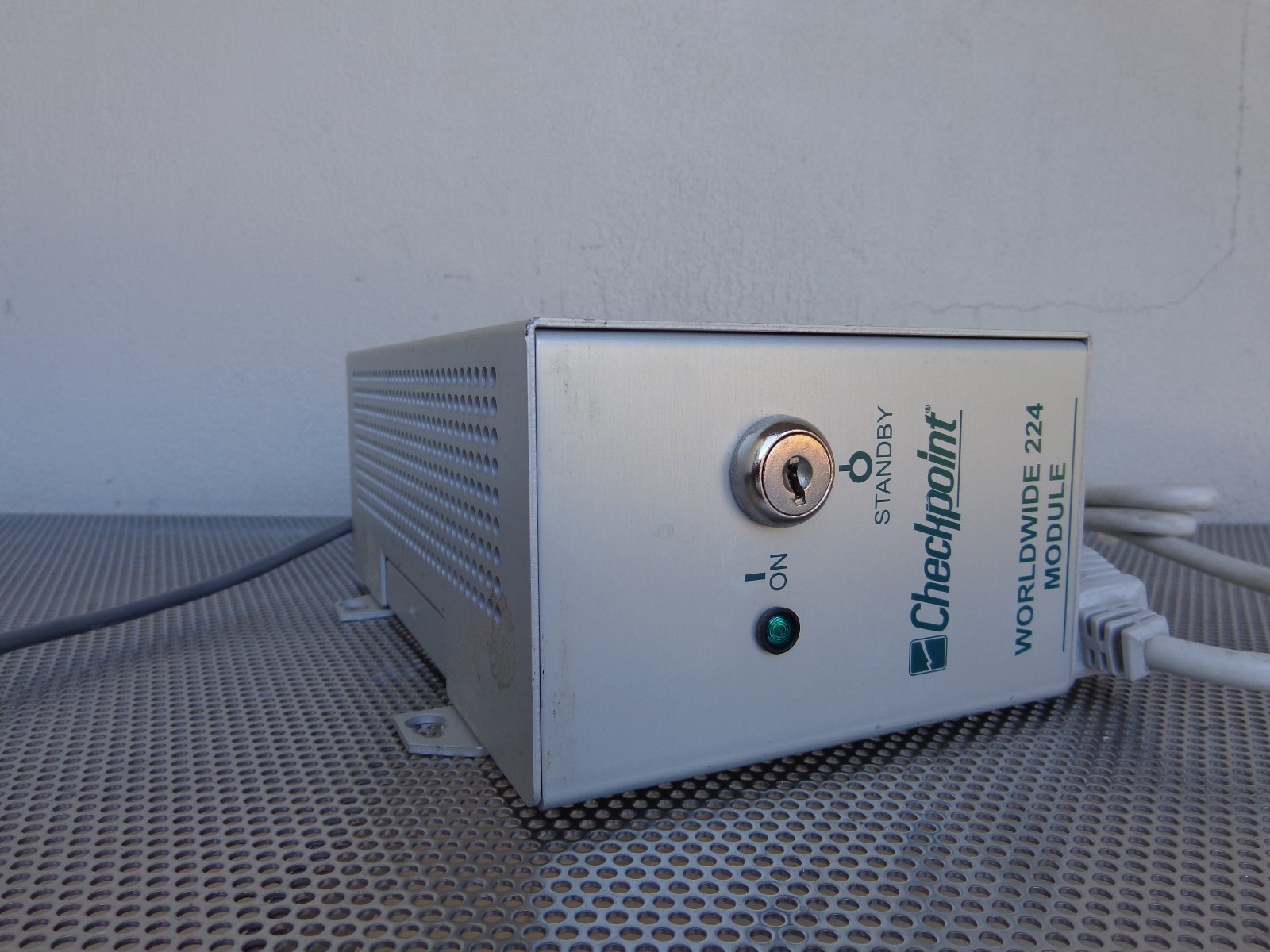 Checkpoint Anti Theft Detector Retail CP683 Security System Worldwide 224 Module