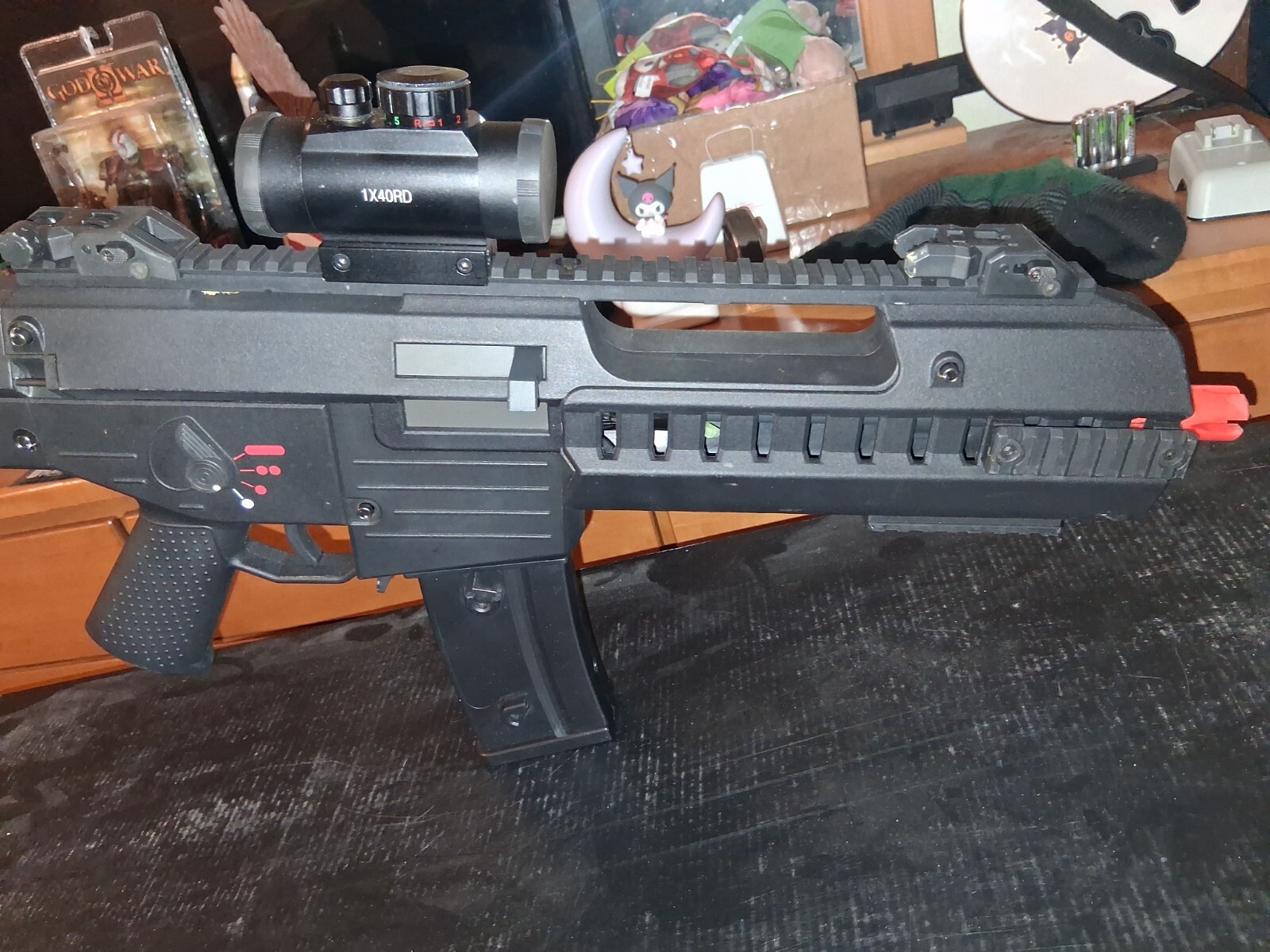 AIRSOFT GSG G14 with extra mags and red dot