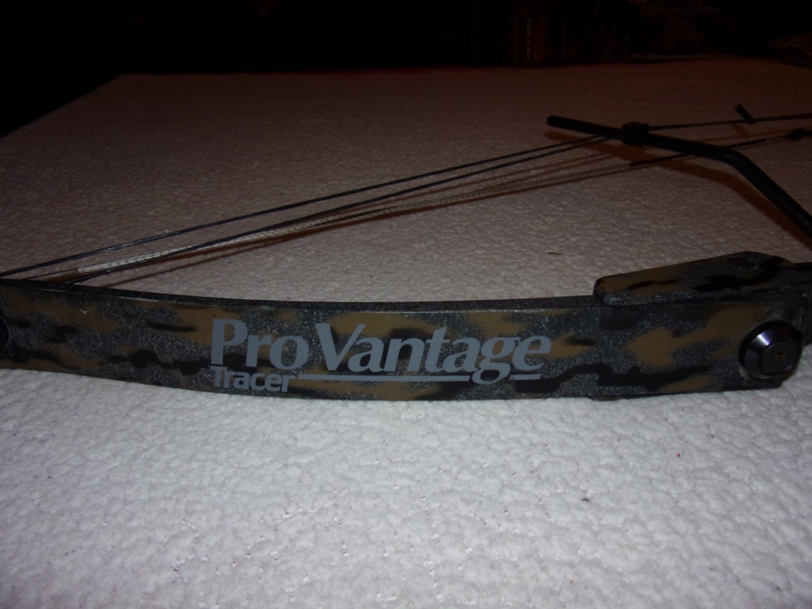 Hoyt Pro Vantage Tracer RAMBO III Compound Bow