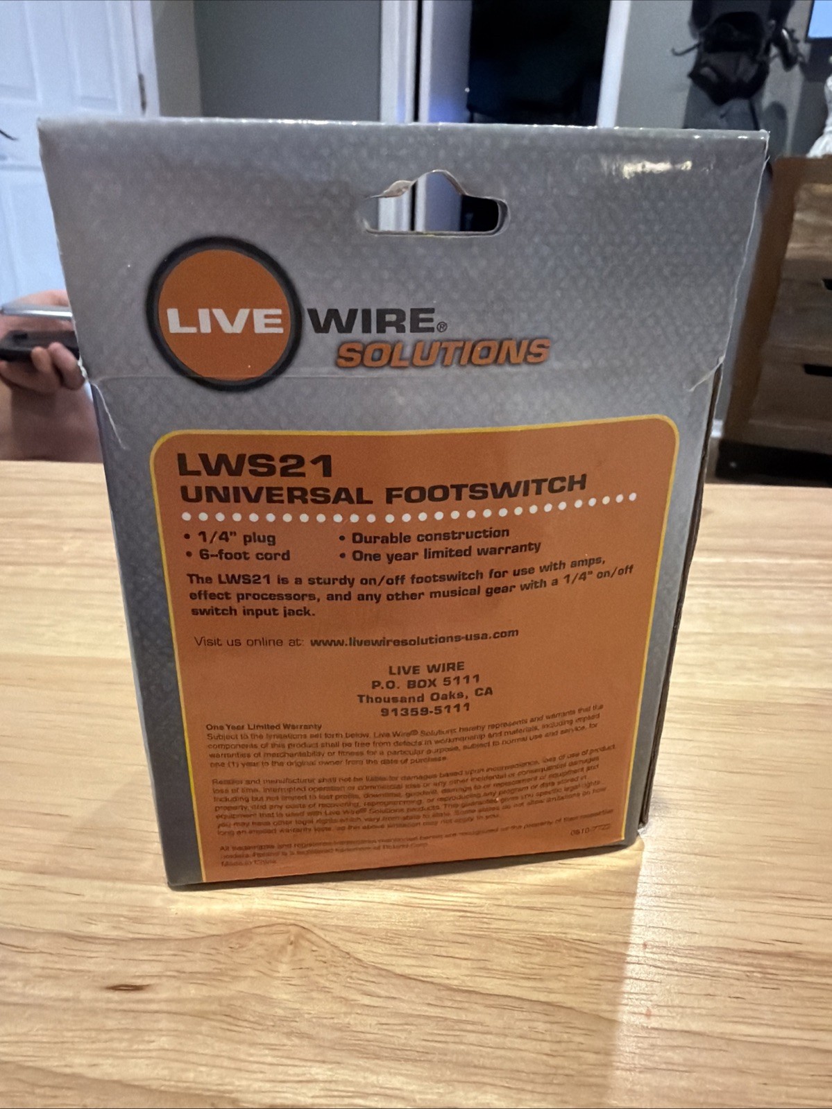 LWS21 Universal Latching Footswitch