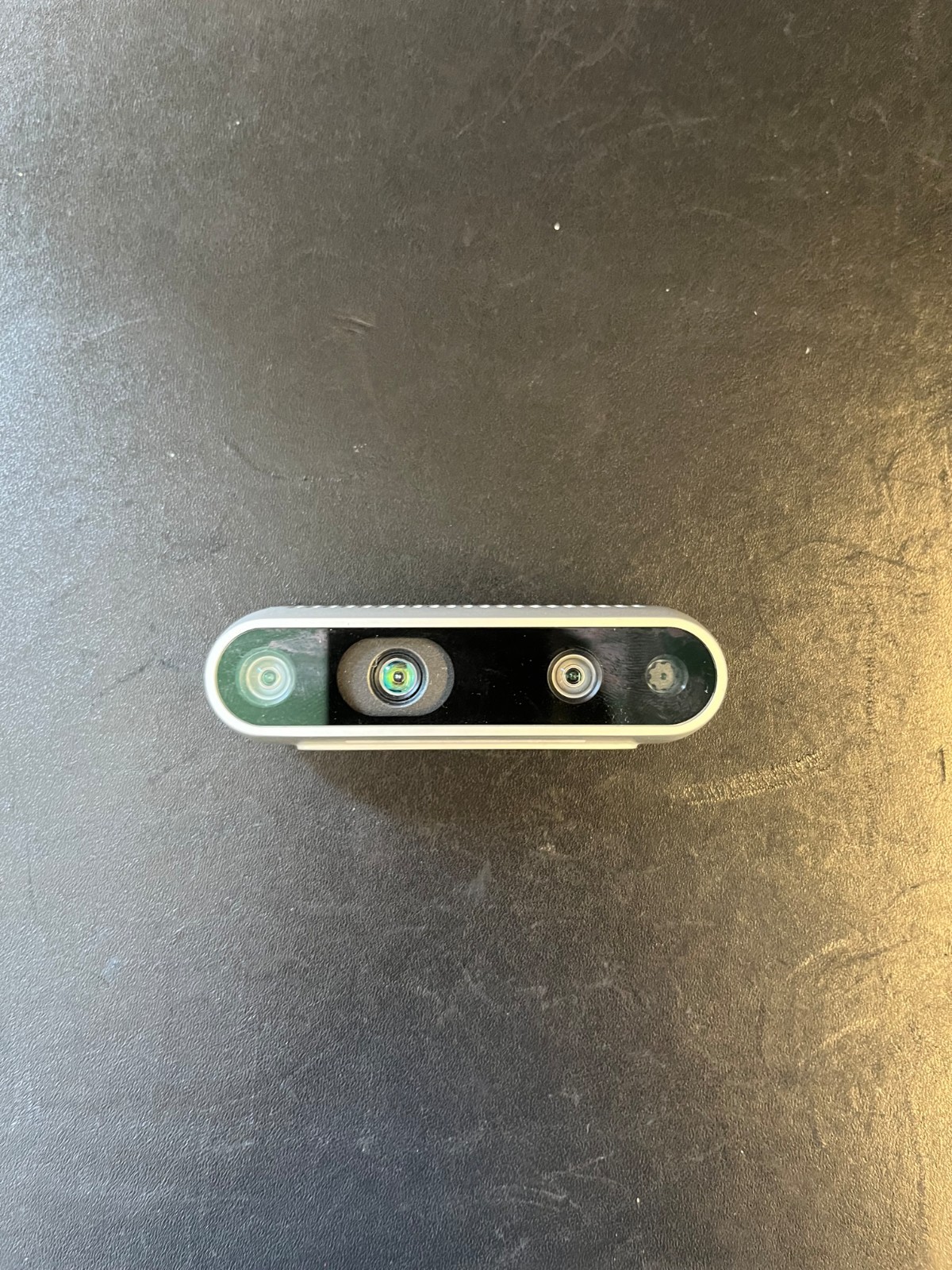 Intel RealSense Depth Camera D435 - Boxed w/ Cable and Tripod
