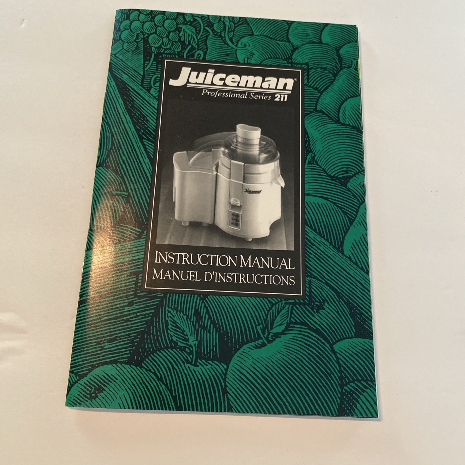 Juiceman  Professional Series 211 Instructional Manual and Recipes booklet