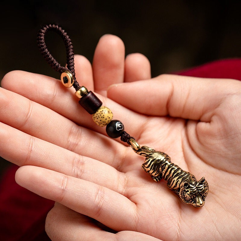 Pure Brass Animal Tiger Rope Keychain Hanging Jewelry Key Chain Pendant Craft
