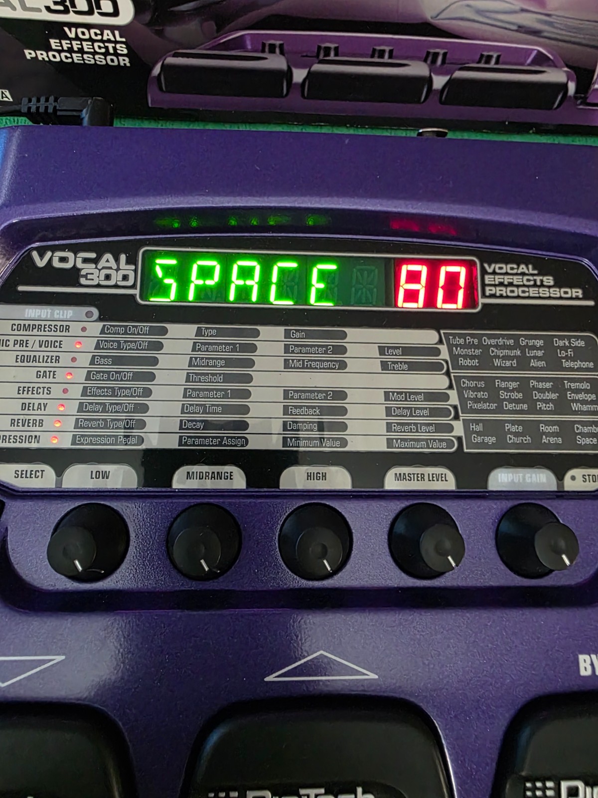 Digitech Vocal 300 modeling guitar foot pedal processor, manual A/C cord & box